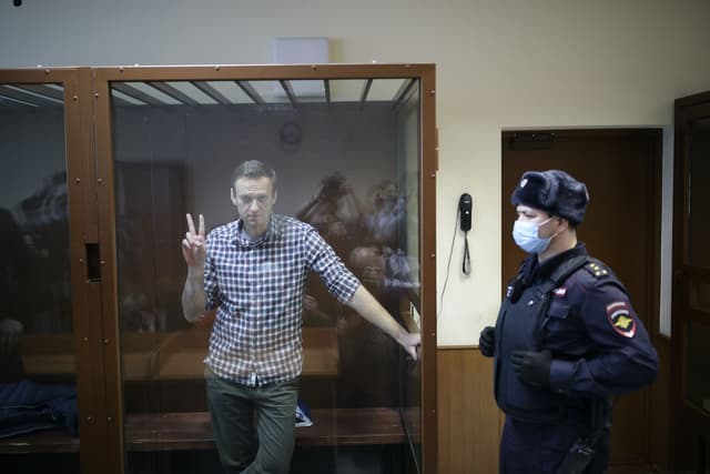 Моя Россия сидит в тюрьме: лучшие судебные репортажи